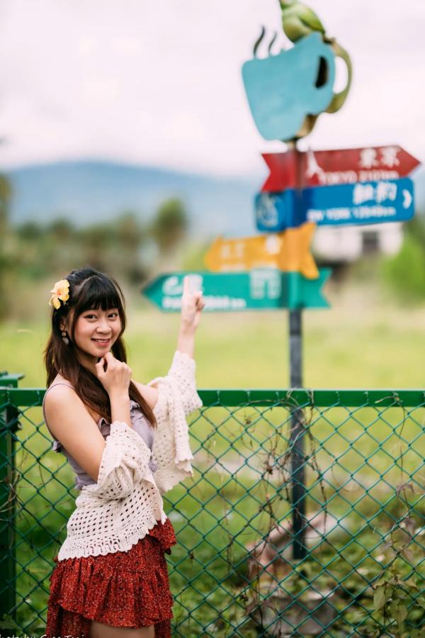    若颖 - 云山水清新治愈风森林花园外拍人像写真 [93P]第14张图片