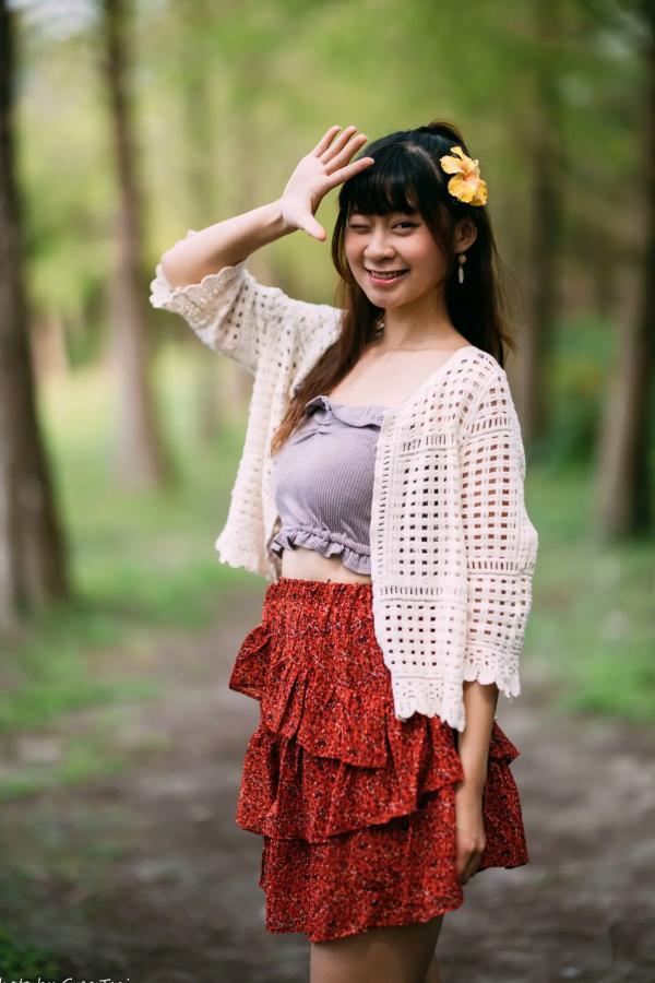    若颖 - 云山水清新治愈风森林花园外拍人像写真 [93P]第23张图片