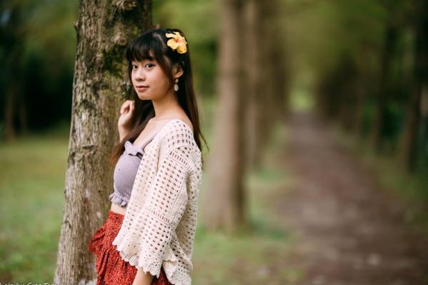    若颖 - 云山水清新治愈风森林花园外拍人像写真 [93P]第32张图片