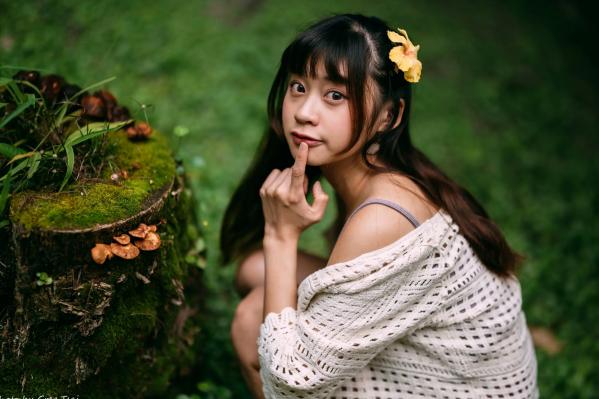    若颖 - 云山水清新治愈风森林花园外拍人像写真 [93P]第58张图片