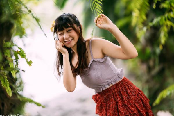    若颖 - 云山水清新治愈风森林花园外拍人像写真 [93P]第63张图片