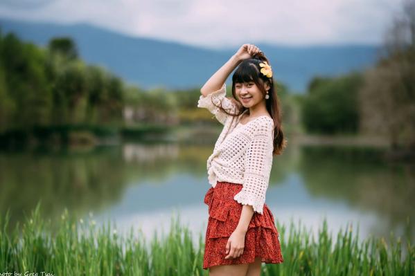    若颖 - 云山水清新治愈风森林花园外拍人像写真 [93P]第81张图片