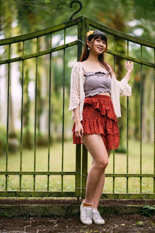    若颖 - 云山水清新治愈风森林花园外拍人像写真 [93P]第92张图片
