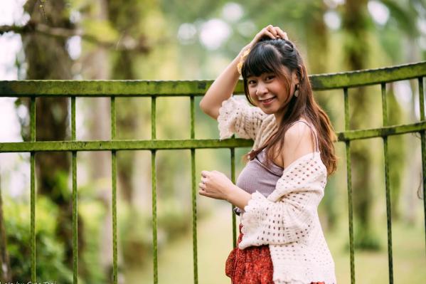    若颖 - 云山水清新治愈风森林花园外拍人像写真 [93P]第93张图片