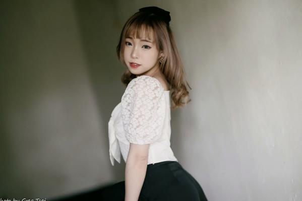    娃娃 - 气质优雅职业风私房照，简约质感蕾丝搭配时尚西装，绝美写真 [129P]第89张图片