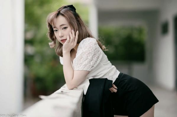    娃娃 - 气质优雅职业风私房照，简约质感蕾丝搭配时尚西装，绝美写真 [129P]第101张图片