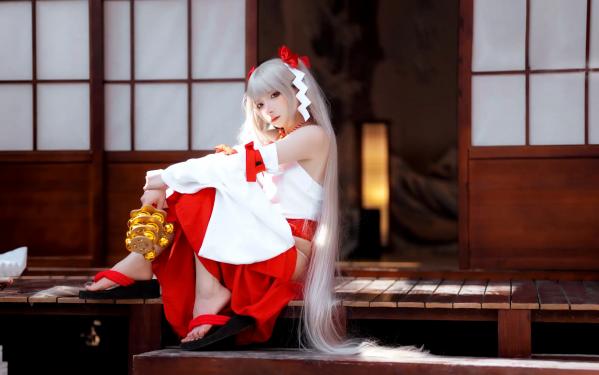    是三不是世w - 碧蓝航线可畏巫女COS，清纯少女和风祭典礼服私房照，极品角色扮演21P第8张图片