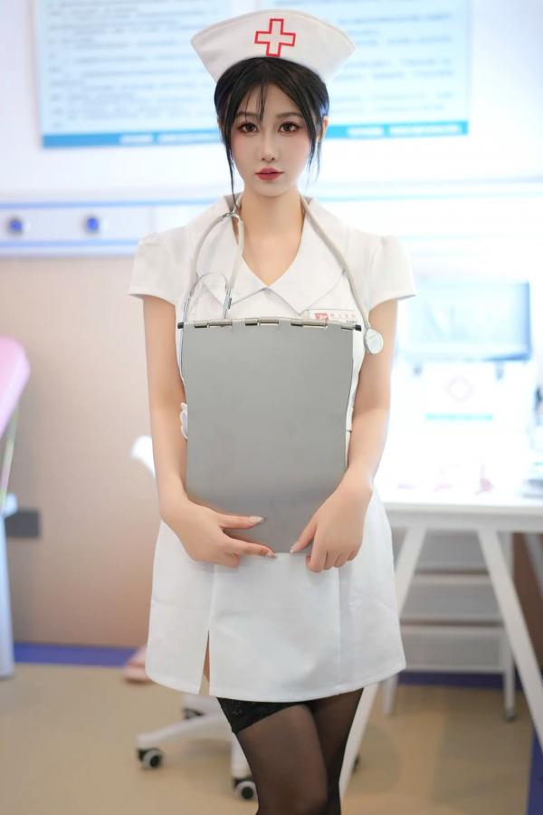    阿姣VIP医护病房角色扮演，性感护士制服诱惑，极致魅惑的极致视觉体验，清纯与火辣的绝妙碰撞。第92张图片