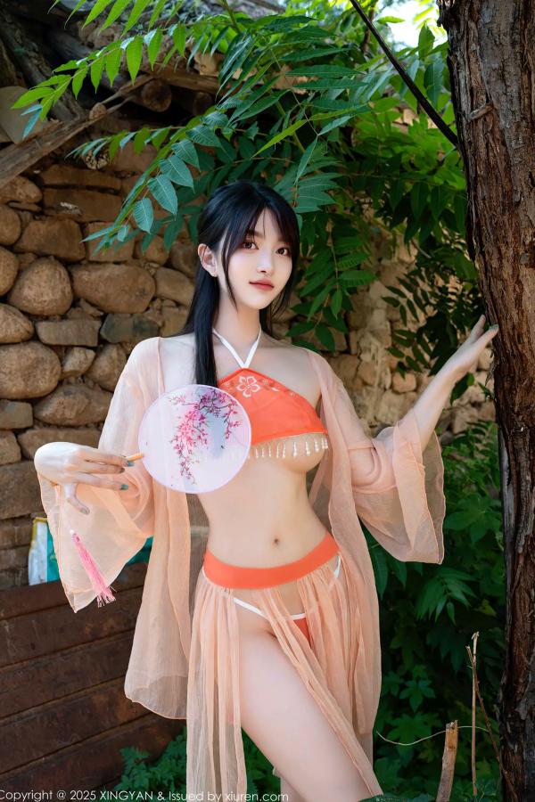    [XINGYAN]星颜社 2025.07.15 Vol.369 白露lulu：绝美古风肚兜私房写真，极致性感尤物女神第25张图片