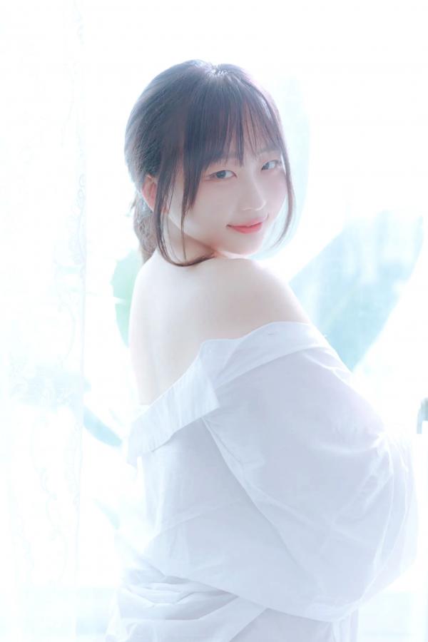    Mozzi - A wet day 私房写真，纯欲居家清新风，白色衬衫诱惑演绎第33张图片