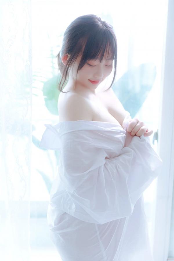   Mozzi - A wet day 私房写真，纯欲居家清新风，白色衬衫诱惑演绎第34张图片