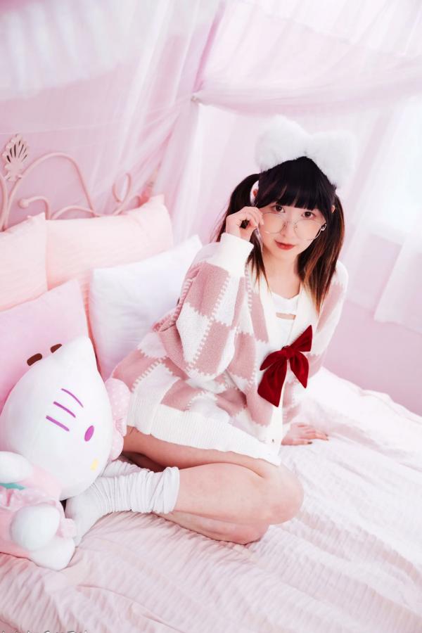    柯姿 - 小兔兔可爱少女写真，粉色卧室玩偶空间治愈系日常 [89P]第25张图片