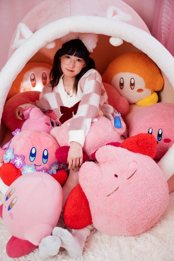    柯姿 - 小兔兔可爱少女写真，粉色卧室玩偶空间治愈系日常 [89P]第35张图片