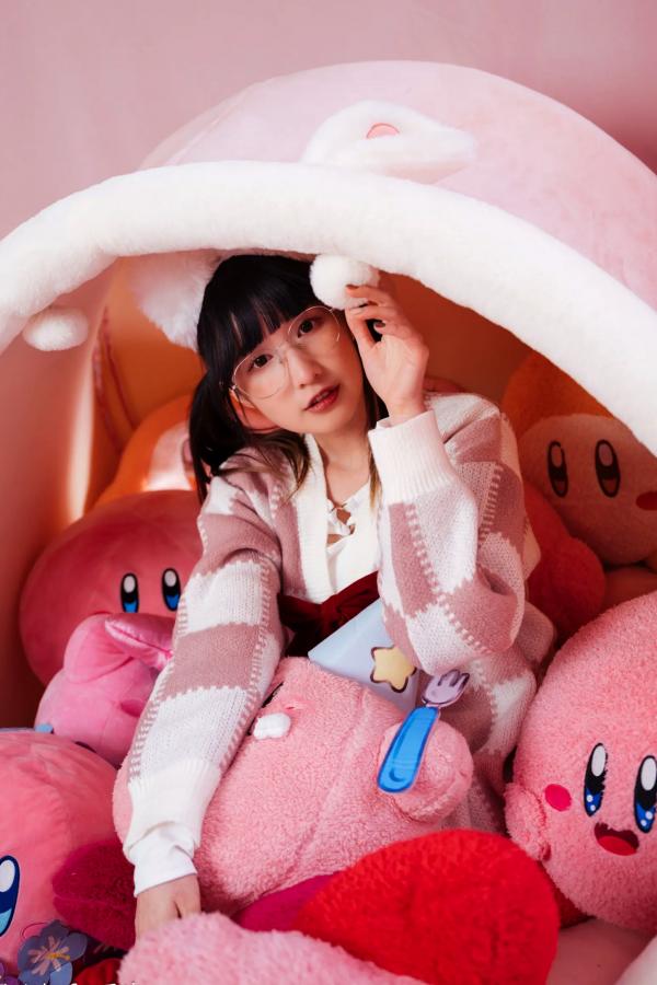    柯姿 - 小兔兔可爱少女写真，粉色卧室玩偶空间治愈系日常 [89P]第39张图片