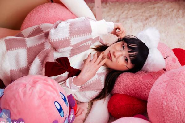    柯姿 - 小兔兔可爱少女写真，粉色卧室玩偶空间治愈系日常 [89P]第45张图片