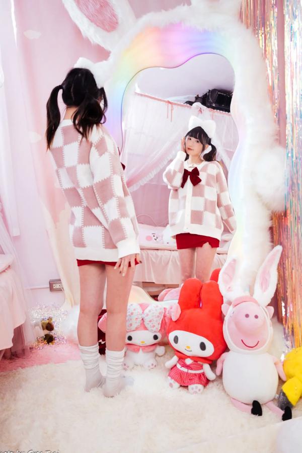    柯姿 - 小兔兔可爱少女写真，粉色卧室玩偶空间治愈系日常 [89P]第51张图片