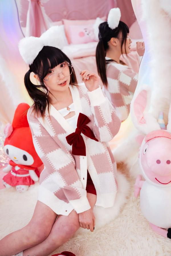    柯姿 - 小兔兔可爱少女写真，粉色卧室玩偶空间治愈系日常 [89P]第61张图片
