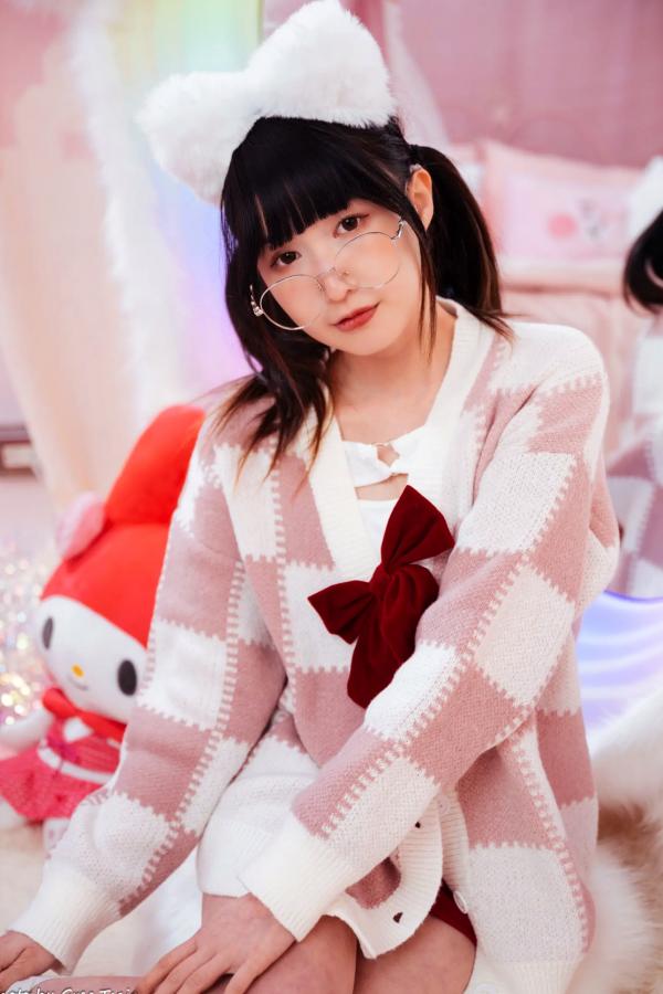    柯姿 - 小兔兔可爱少女写真，粉色卧室玩偶空间治愈系日常 [89P]第62张图片