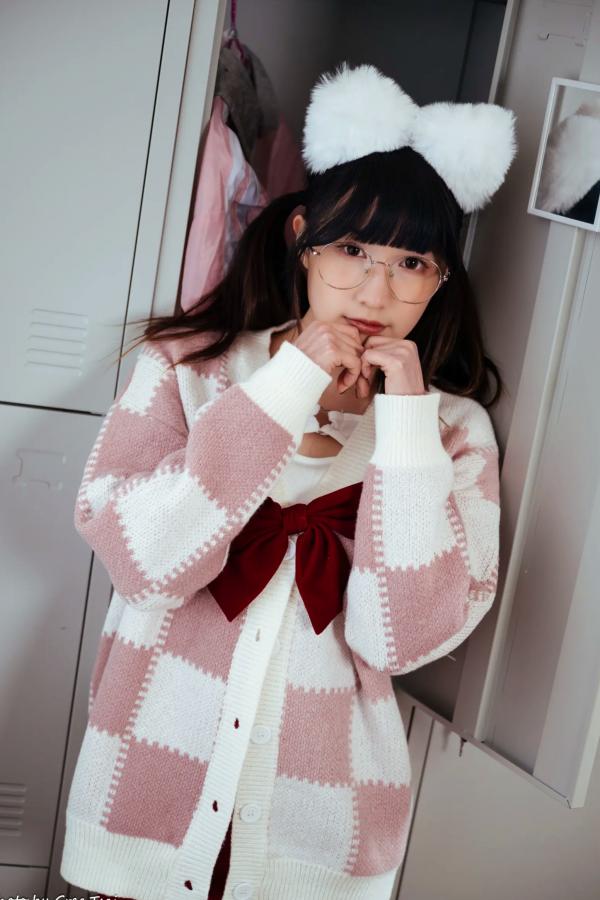    柯姿 - 小兔兔可爱少女写真，粉色卧室玩偶空间治愈系日常 [89P]第88张图片