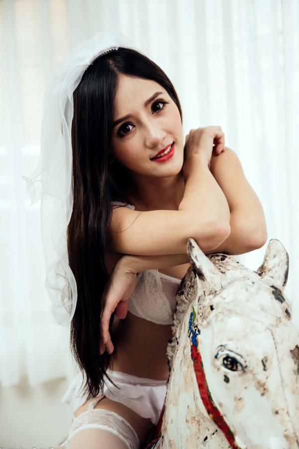    Gogo - 唯美蕾丝内衣棚拍，清新诱惑与精致头纱的梦幻写真 [175P]第65张图片