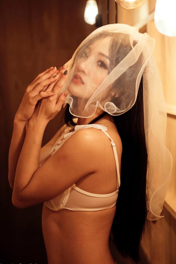   Gogo - 唯美蕾丝内衣棚拍，清新诱惑与精致头纱的梦幻写真 [175P]第95张图片