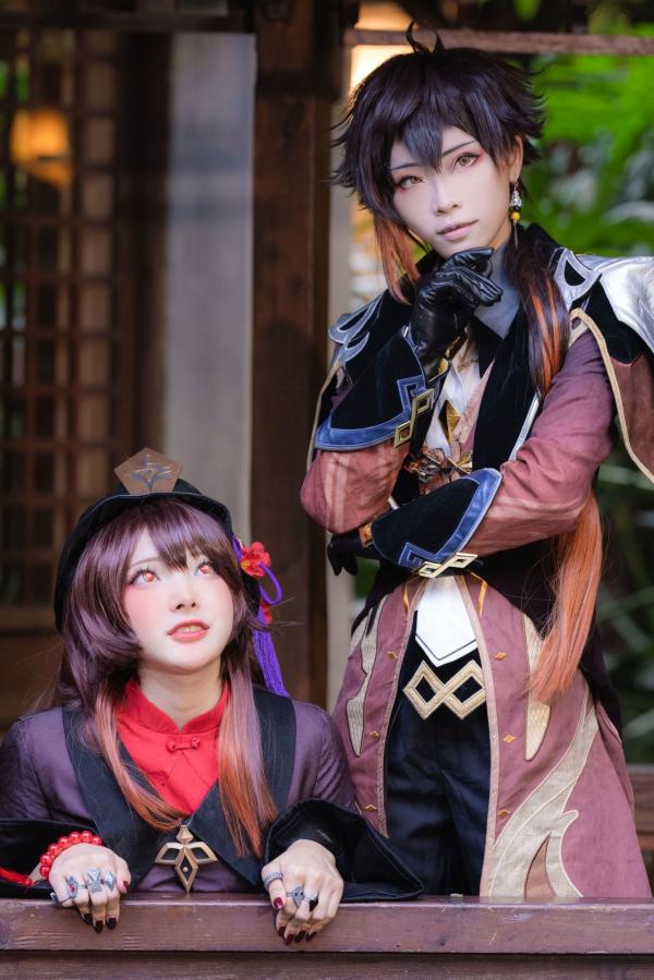    Fantasy-Factory小丁Ding与搭档双人组：原神往生堂胡桃钟离高质量Cosplay精选，古风场景绝美大片，2022.12作品第3张图片