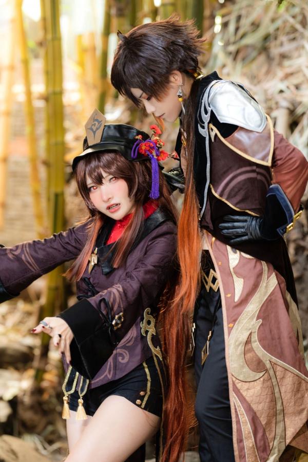    Fantasy-Factory小丁Ding与搭档双人组：原神往生堂胡桃钟离高质量Cosplay精选，古风场景绝美大片，2022.12作品第17张图片