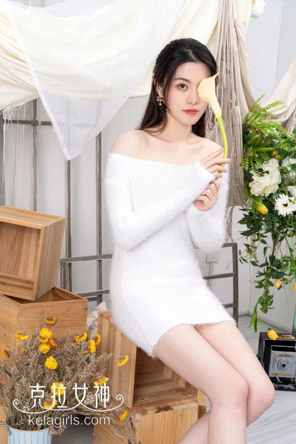    KelaGirls克拉女神-百琳《如花似玉》：清纯甜美风，白色针织露肩裙简约家居私房写真第13张图片