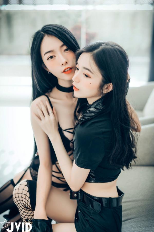    JVID-飘飘-辰辰-妍妍-仙仙-SS级女神私房诱惑写真，性感蕾丝内衣与紧身运动装碰撞，展现超高颜值绝美曲线，视觉盛宴-2022.01.28第103张图片