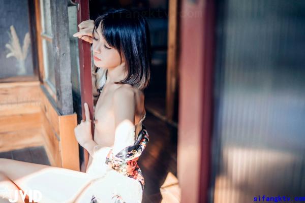    JVID妍妍-日系私房居家写真-裸体厨娘女体盛宴-清纯短发唯美诱惑-2021.05.09第92张图片