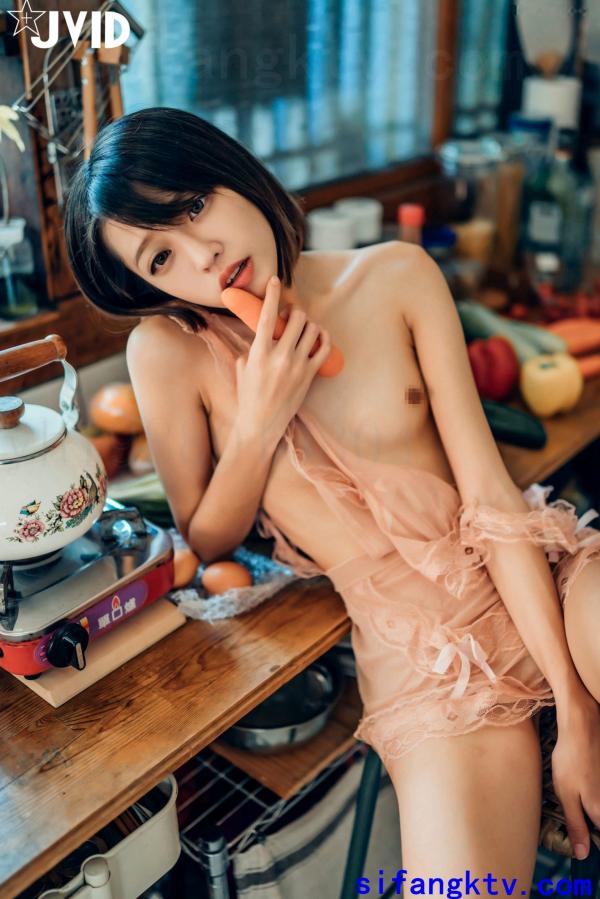    JVID妍妍-日系私房居家写真-裸体厨娘女体盛宴-清纯短发唯美诱惑-2021.05.09第137张图片
