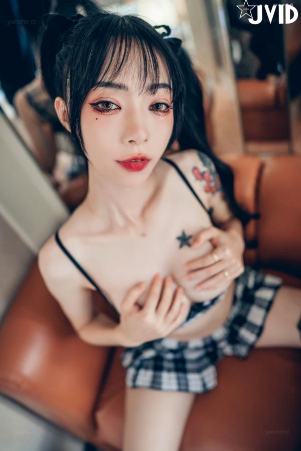   JVID-飘飘-色色妄想系列-校花也是大姐頭-2022.11.27第74张图片