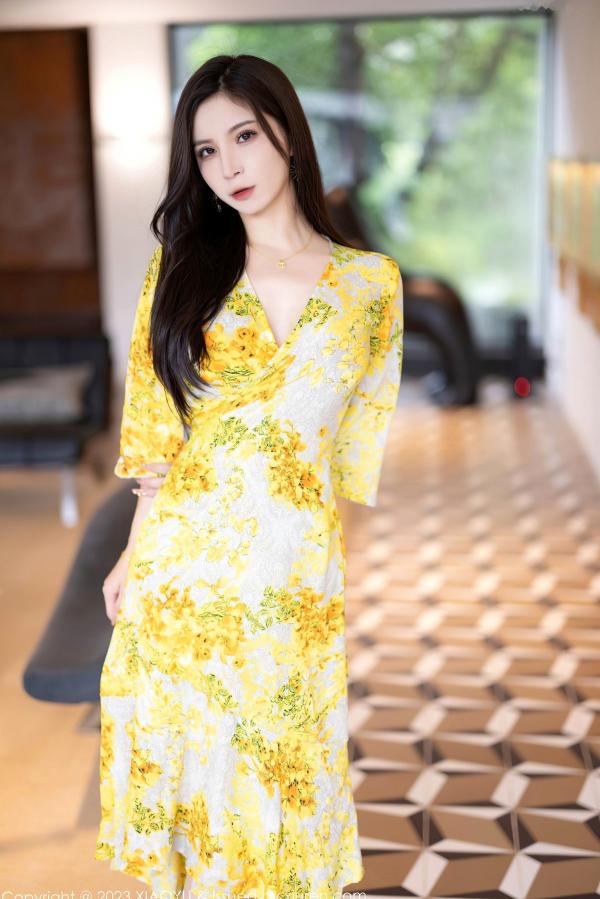    XiaoYu语画界-1066-小蛮妖Yummy-贵州旅拍私房照-性感花长裙与大尺度内衣写真-极品女神-2023.07.10第2张图片