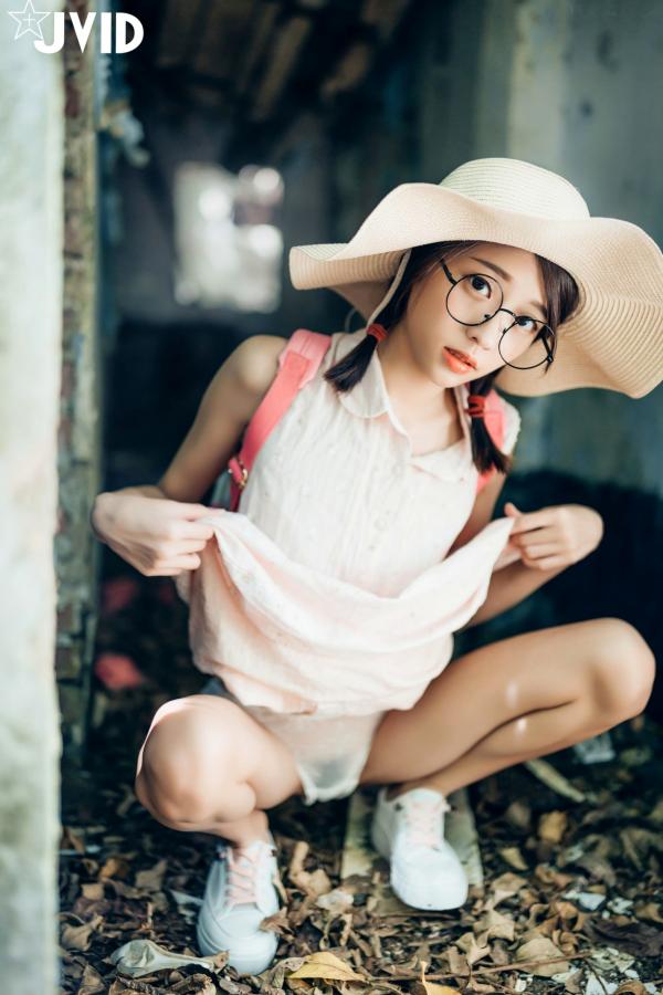    JVID-妍妍-抓精虫的小女孩-No.565第8张图片