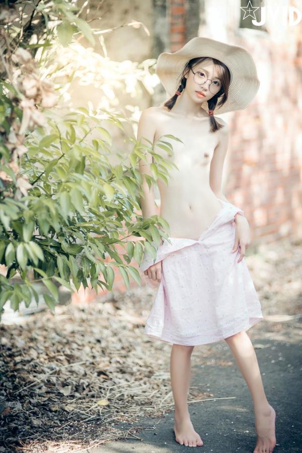    JVID-妍妍-抓精虫的小女孩-No.565第21张图片