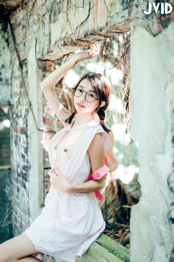    JVID-妍妍-抓精虫的小女孩-No.565第116张图片