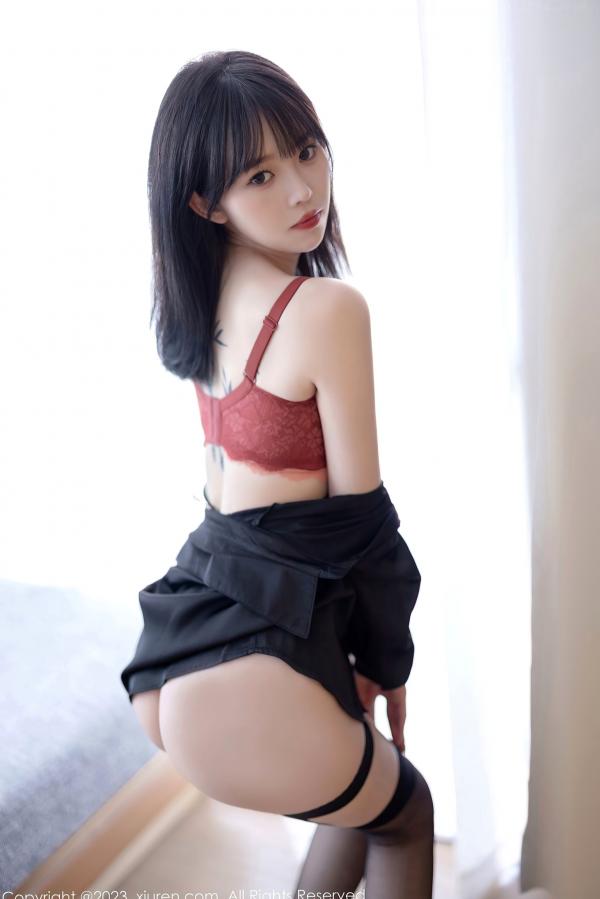    语画界1063-奶瓶：极致黑丝红短裙诱惑私房照，红蕾丝内衣展现成熟性感魅力第68张图片