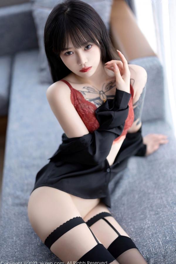    语画界1063-奶瓶：极致黑丝红短裙诱惑私房照，红蕾丝内衣展现成熟性感魅力第71张图片
