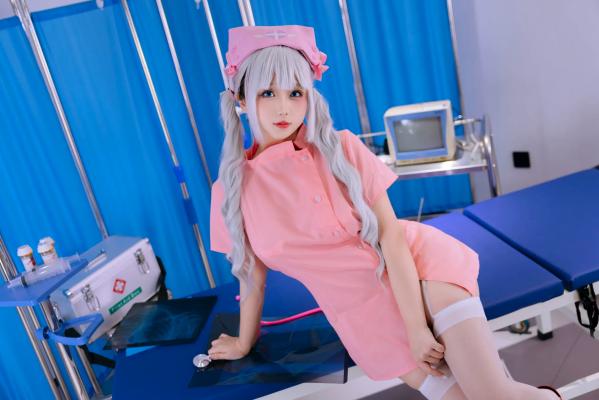   Cosplay日奈娇 - 爱心护理 粉嫩护士装大尺度私房写真 [180P]第49张图片