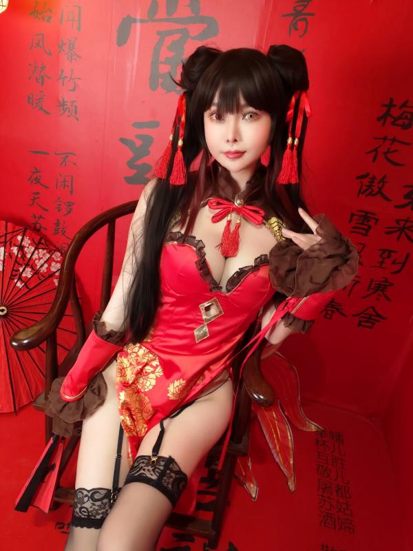    亚马逊鲶鱼 - 时崎狂三 新年改良旗袍 角色扮演写真 [25P]第1张图片