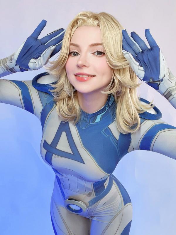    Peach milky - Sue Storm《神奇四侠》隐形女Cosplay，欧美金发美女精致角色扮演，紧身战斗服秀凹凸曲线，性感冷艳写真第38张图片