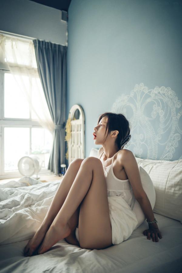    JVID-辰辰-双人旅行日：夜景射箭、闺房私语与极致红丝束缚诱惑第55张图片
