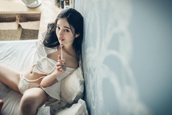    JVID-辰辰-双人旅行日：夜景射箭、闺房私语与极致红丝束缚诱惑第114张图片
