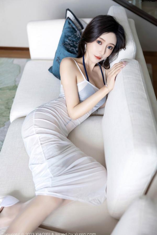 王馨瑶   XiaoYu语画界-王馨瑶yanni：现代家居内衣私房，轻透白纱勾勒极品美腿，冷艳性感绝美大片第30张图片