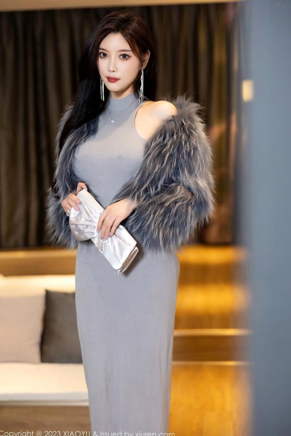 杨晨晨 sugar小甜心CC  杨晨晨Yome贵州旅拍：灰色高开叉镂空裙展现极致诱惑，XiaoYu语画界极品身材大尺度私房写真第5张图片