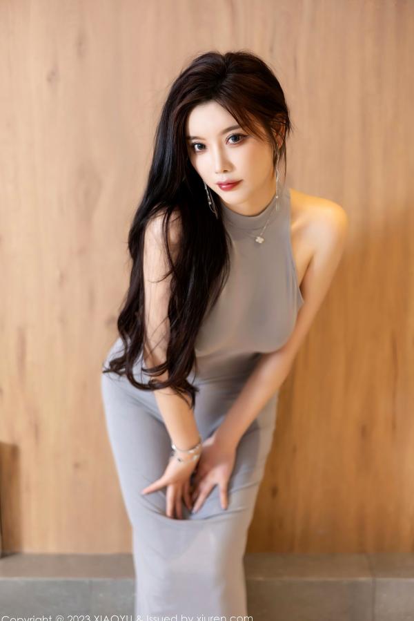 杨晨晨 sugar小甜心CC  杨晨晨Yome贵州旅拍：灰色高开叉镂空裙展现极致诱惑，XiaoYu语画界极品身材大尺度私房写真第64张图片