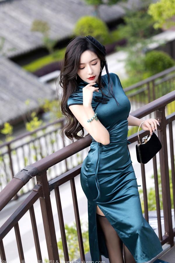 王馨瑶   XiaoYu语画界-1048-王馨瑶Yanni-暗绿色旗袍配黑丝诱惑-极品美腿性感女神-无圣光大尺度唯美写真-2023.06.13第25张图片