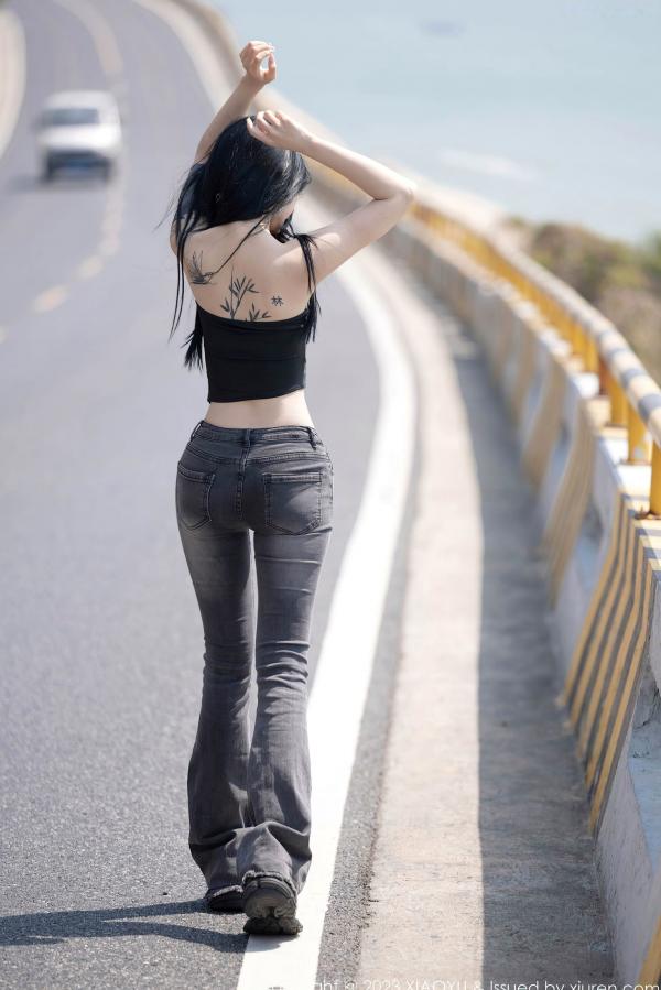   XiaoYu语画界-1047-奶瓶：公路野性街拍与居家清纯私房，纹身女神极致身材大展示第9张图片