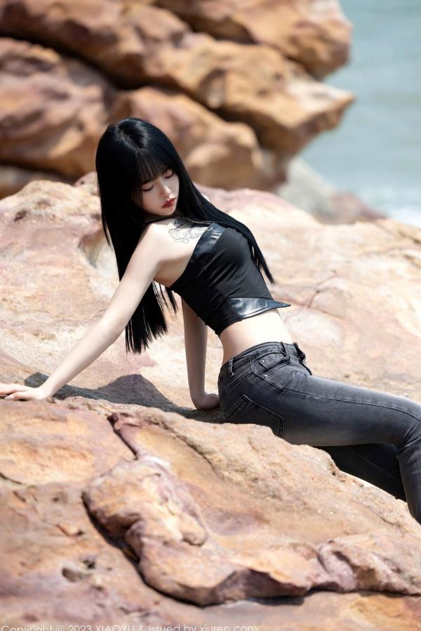    XiaoYu语画界-1047-奶瓶：公路野性街拍与居家清纯私房，纹身女神极致身材大展示第11张图片