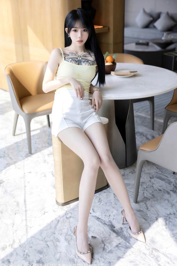    XiaoYu语画界-1047-奶瓶：公路野性街拍与居家清纯私房，纹身女神极致身材大展示第23张图片